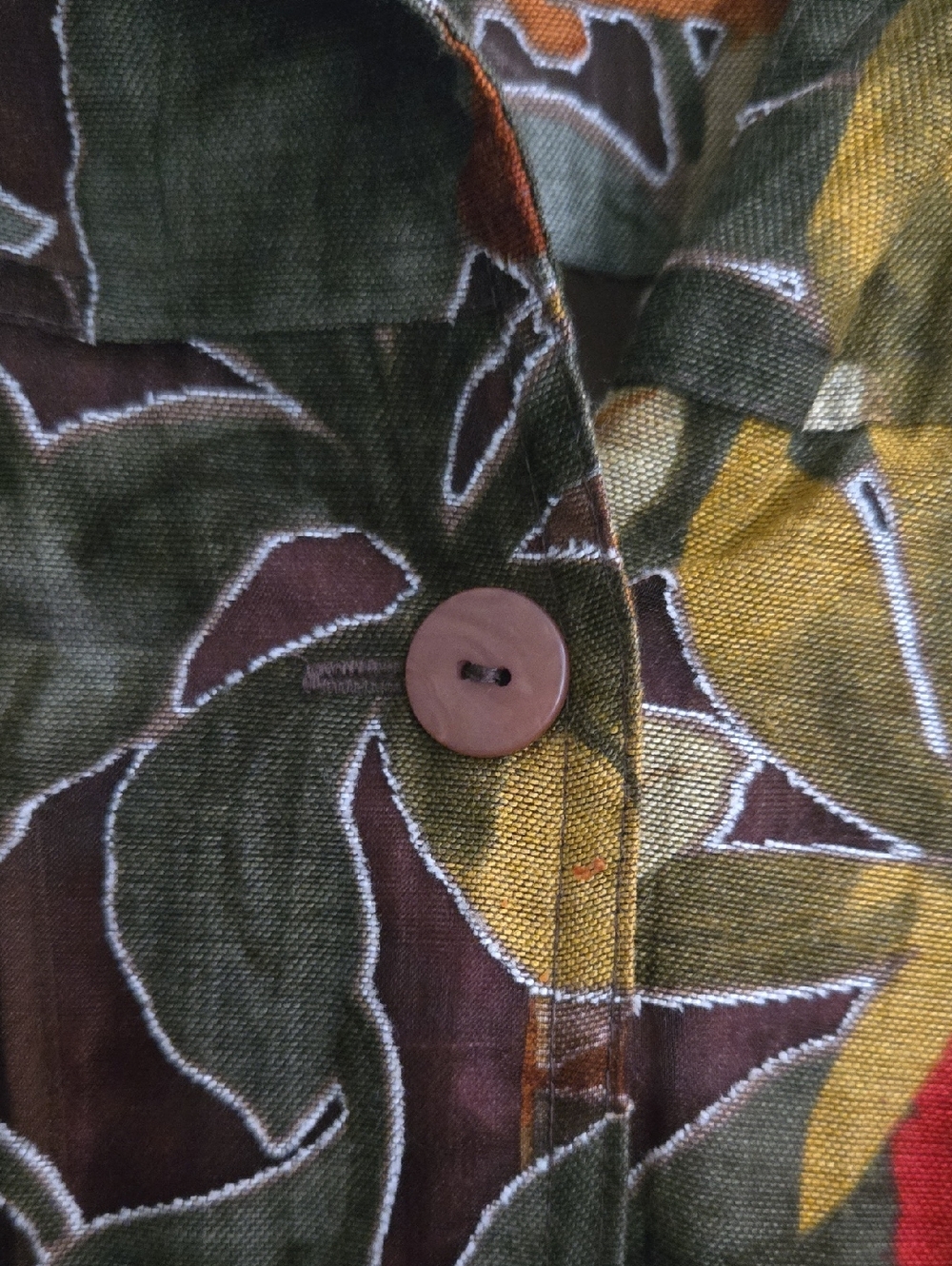 Alfred Dunner Olive Lace And Multi Floral Button-Down Shirt - Picture 3 of 7